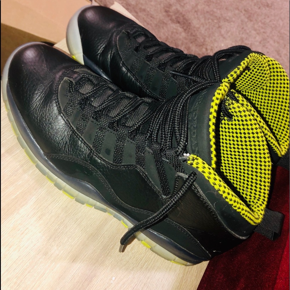 Retro 10 retro venom Blk/green size 8.5 - Picture 6 of 7